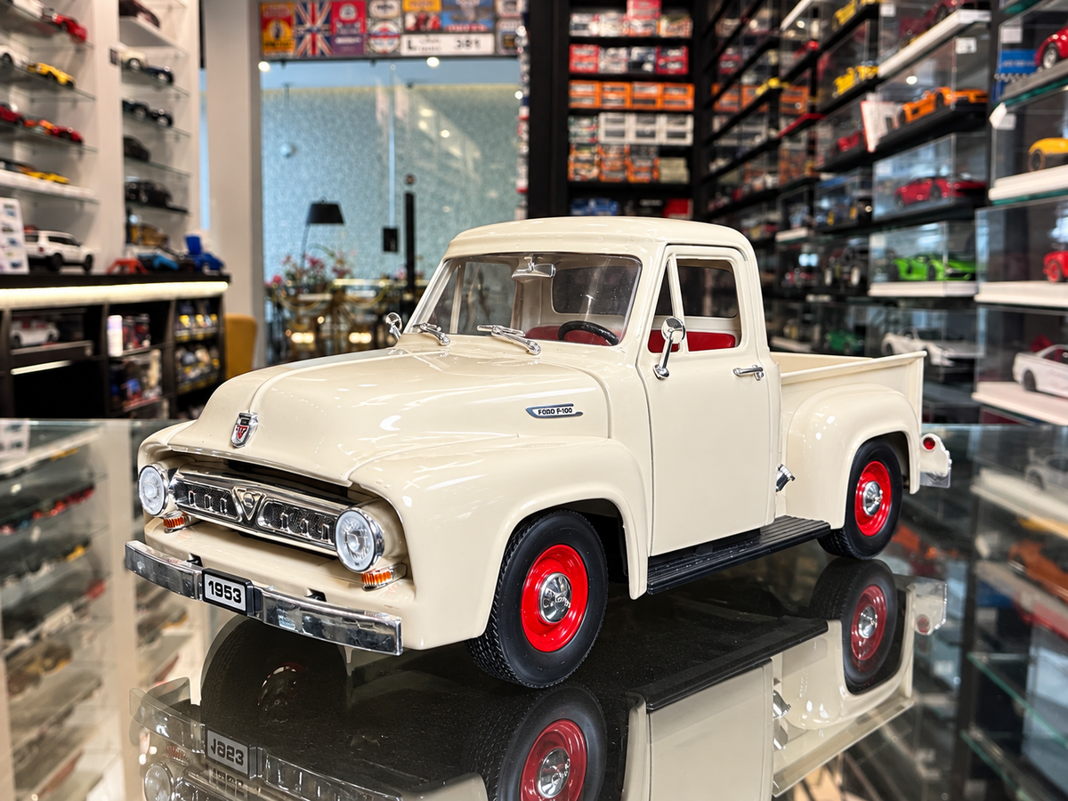 FORD F100