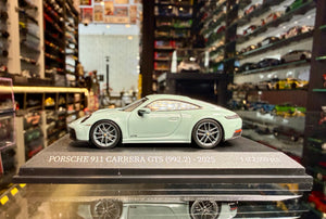 PORSCHE 911 CARRERA GTS 2025