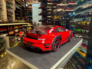 PORSCHE GT STREET ART