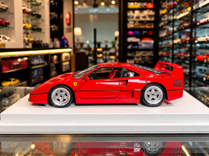 FERRARI F40