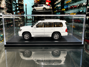 Toyota Land Cruiser Cygnus