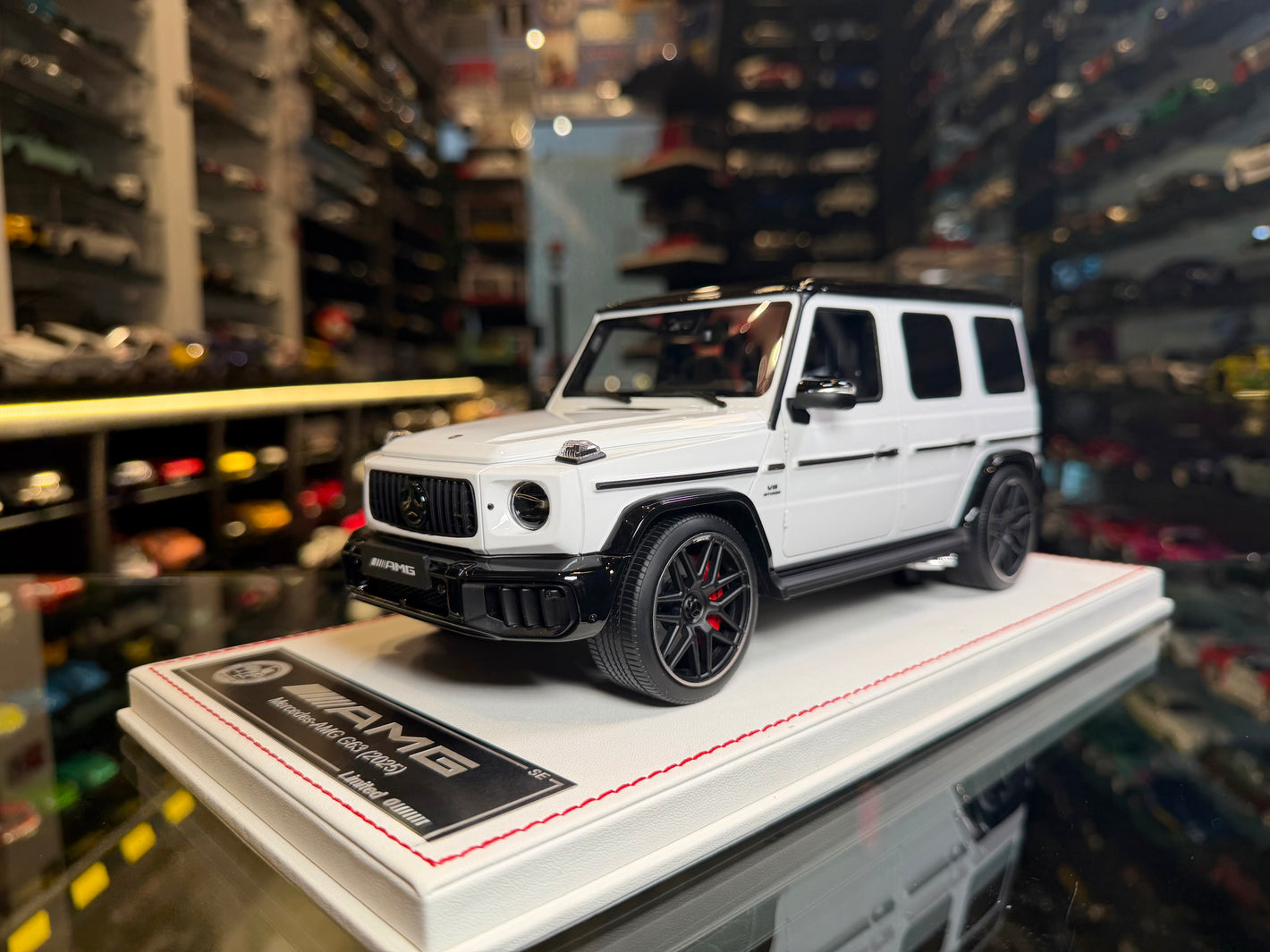 MERCEDES G63 AMG 2025 ( 1 of 10 PIECES )