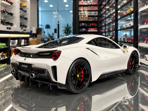 FERRARI 488 PISTA ( LIMITED EDITION )