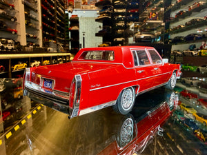 CADILLAC FLEETWOOD BROUGHAM