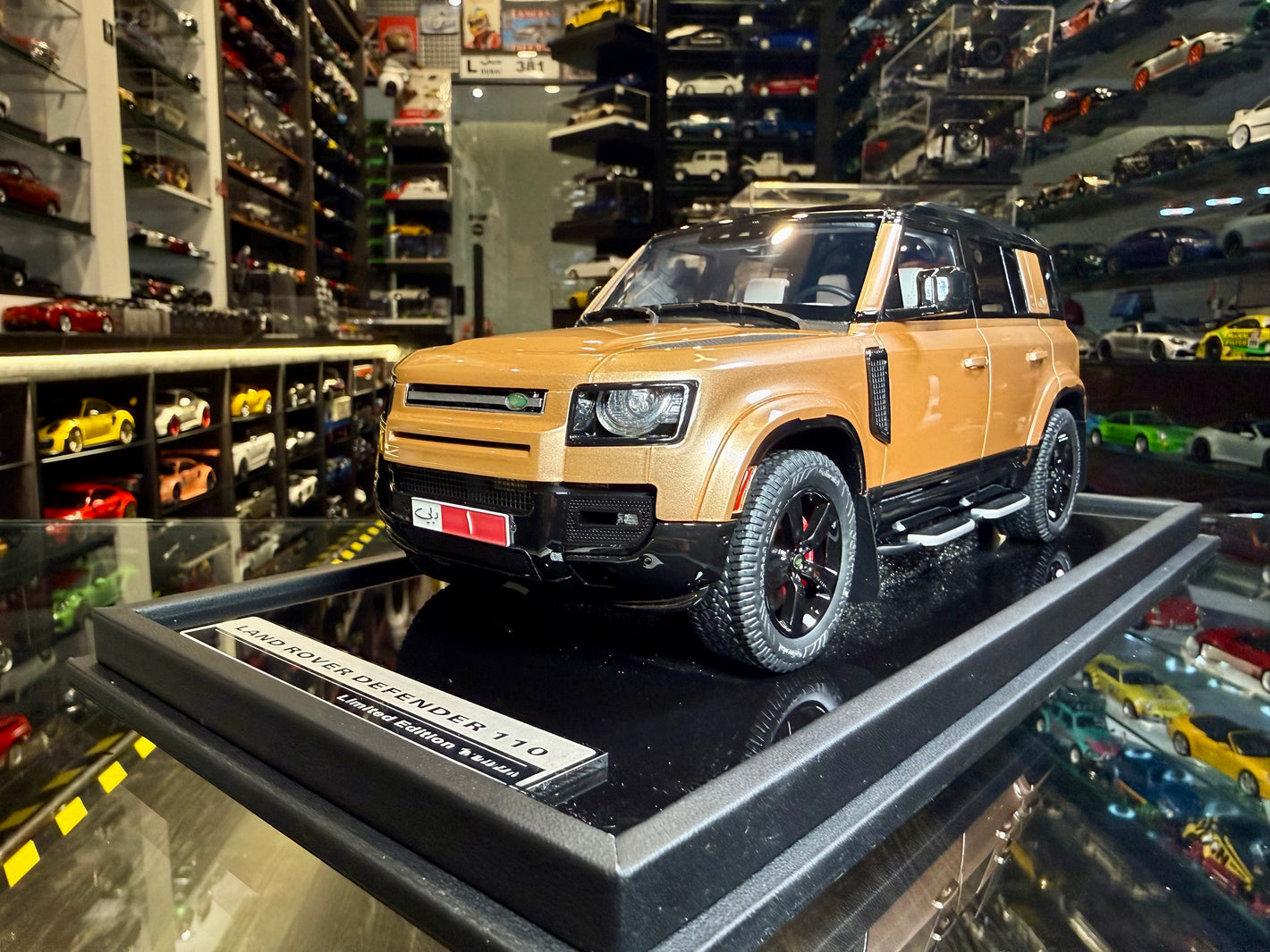 LAND ROVER DEFENDER 110