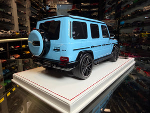 MERCEDES G63AMG 2025 ( 1 of 10 PIECES )