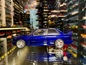 BMW M3 E30