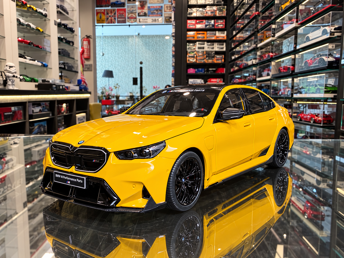 BMW M5 M PERFORMANCE PARTS