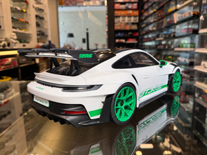 Porsche 911 GT3 RS Weissach Edition