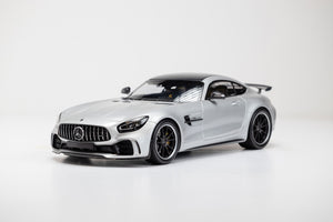 MERCEDES-AMG GTR
