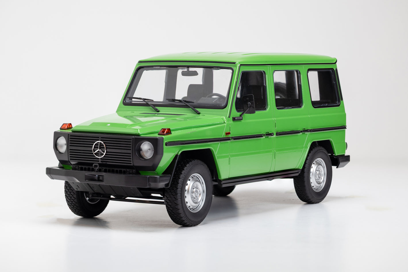 MERCEDES BENZ G-MODEL LWB