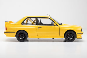 BMW E30