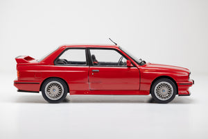 BMW E30