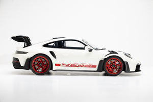 PORSCHE 911 (992) GT3 RS