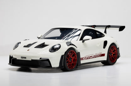 PORSCHE 911 (992) GT3 RS