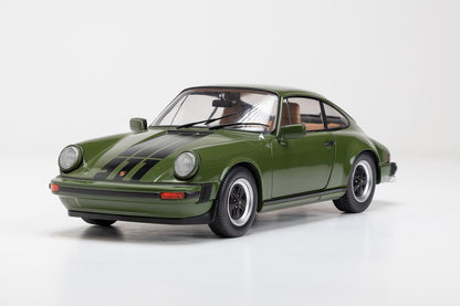 PORSCHE 911 Carrera