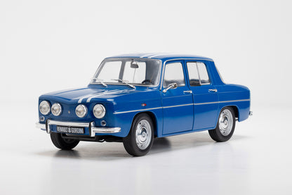 RENAULT 8