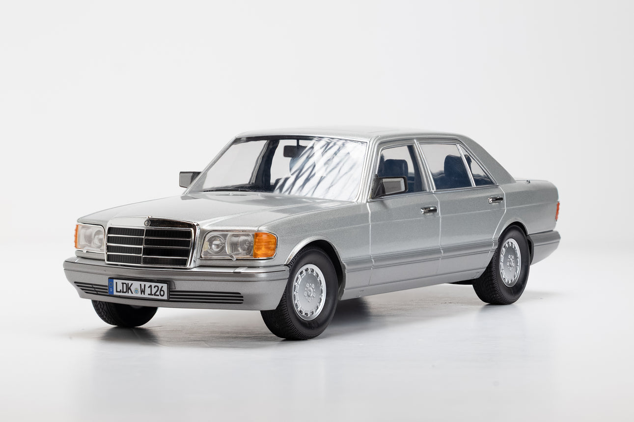 MERCEDES 560 SEL