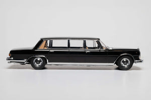 MERCEDES 600 W 100 LIMO