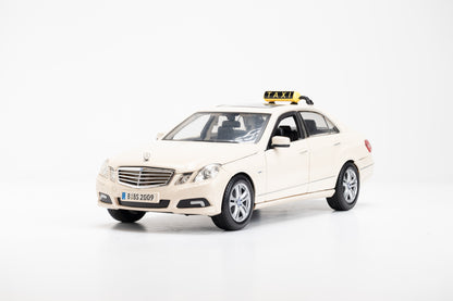 MERCEDES BENZ E-CLASS TAXI