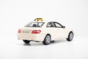 MERCEDES BENZ E-CLASS TAXI