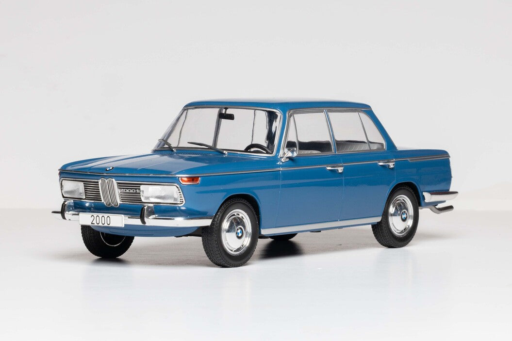 BMW 2000