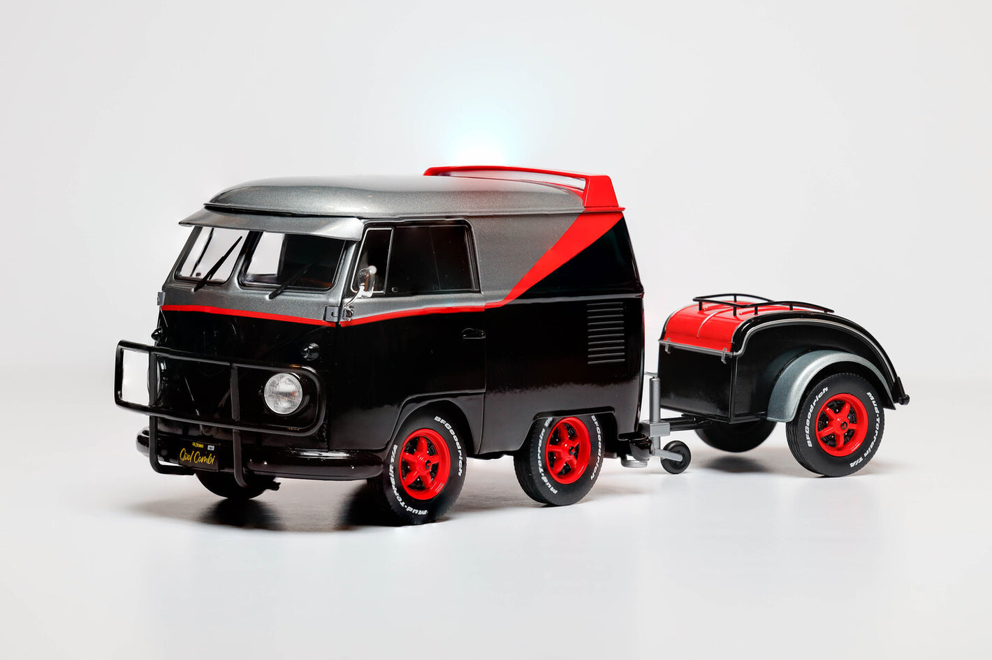 Volkswagen " Cool Combi "