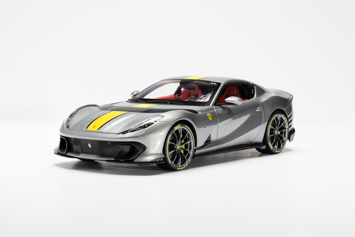 ferrari 812 competizione