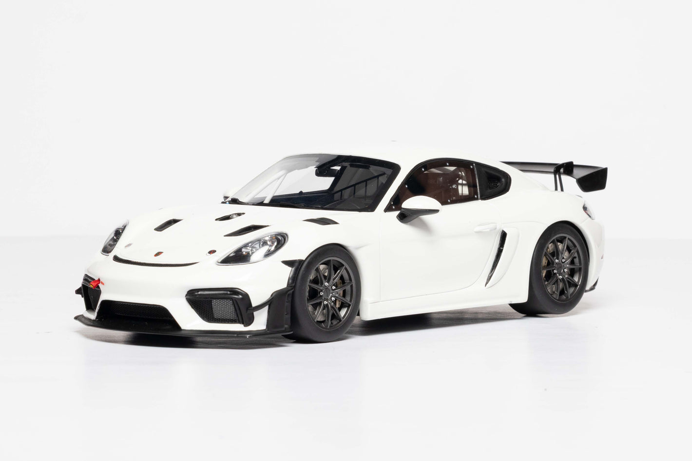 Porsche GT4 RS
